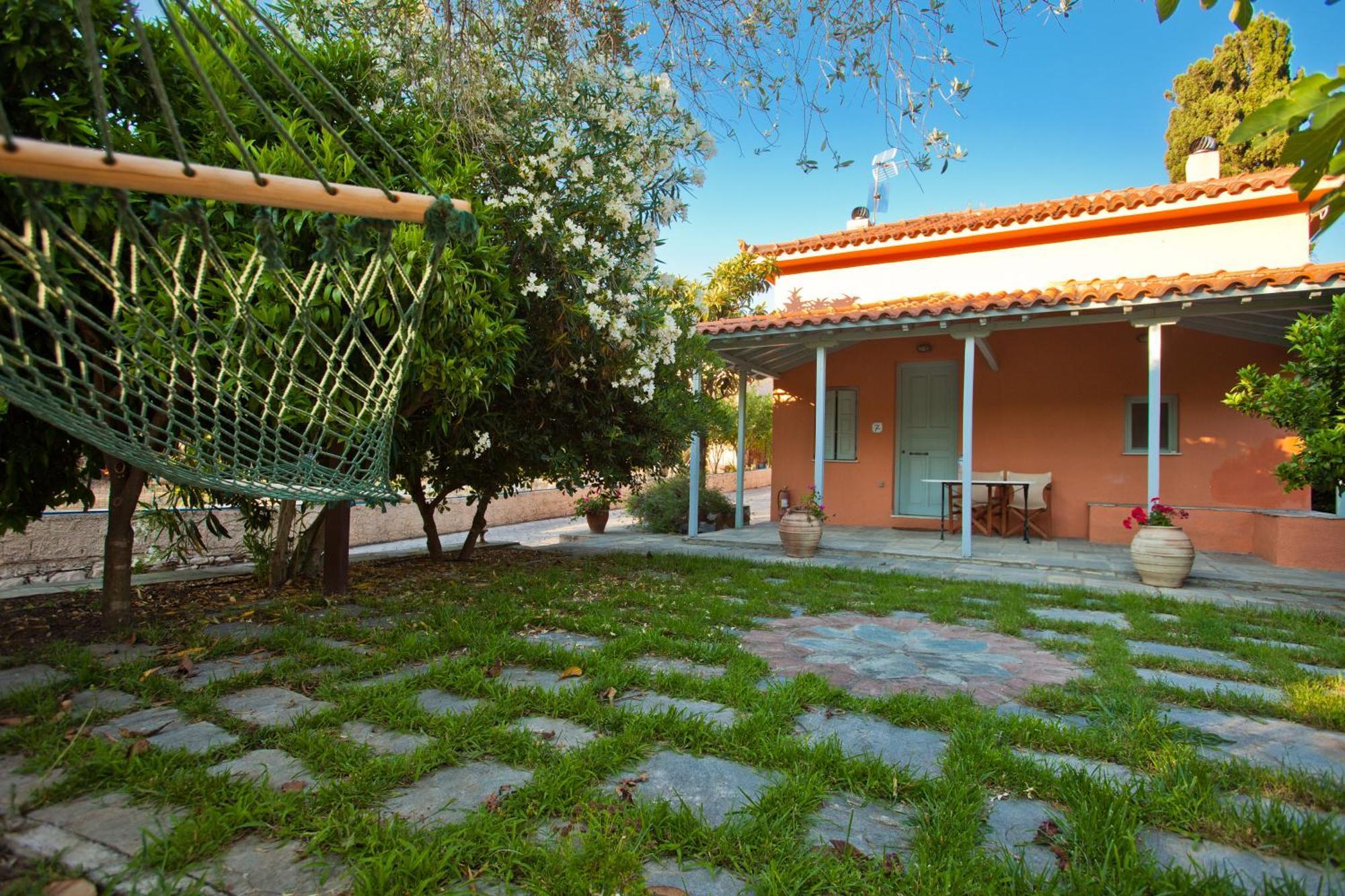 Aretousa Studios & Apartments Skopelos Town Exterior photo